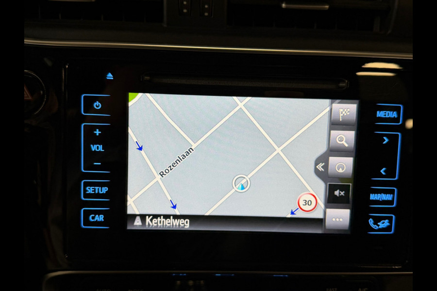 Toyota Auris Touring Sports 1.2T Aspiration TREKHAAK CAMERA KEYLESS-GO AIRCO NAVIGATIE BLUETOOTH START/STOP PDC CRUISE
