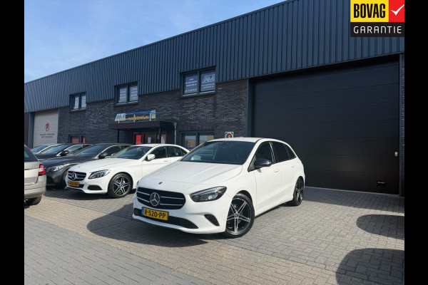 Mercedes-Benz B-Klasse 200 Business Solution Luxury | 1E EIGENAAR | 3/6/12MND GARANTIE | AUTOMAAT | LED | CRUISE | DAB | NAVI | CARPLAY | TREKHAAK |