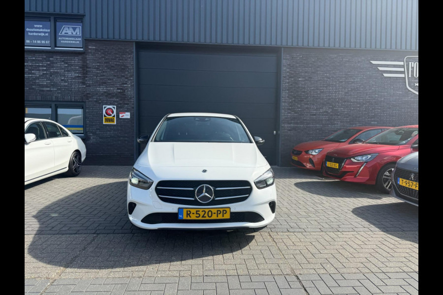Mercedes-Benz B-Klasse 200 Business Solution Luxury | 1E EIGENAAR | 3/6/12MND GARANTIE | AUTOMAAT | LED | CRUISE | DAB | NAVI | CARPLAY | TREKHAAK |