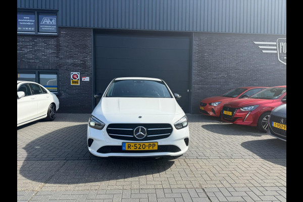 Mercedes-Benz B-Klasse 200 Business Solution Luxury | 1E EIGENAAR | 3/6/12MND GARANTIE | AUTOMAAT | LED | CRUISE | DAB | NAVI | CARPLAY | TREKHAAK |