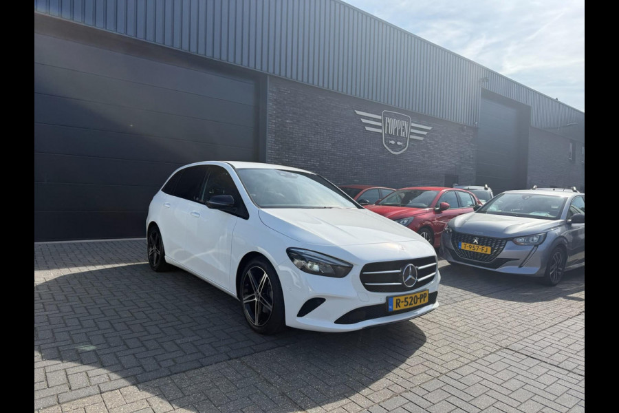 Mercedes-Benz B-Klasse 200 Business Solution Luxury | 1E EIGENAAR | 3/6/12MND GARANTIE | AUTOMAAT | LED | CRUISE | DAB | NAVI | CARPLAY | TREKHAAK |