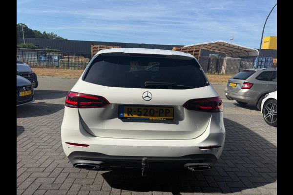 Mercedes-Benz B-Klasse 200 Business Solution Luxury | 1E EIGENAAR | 3/6/12MND GARANTIE | AUTOMAAT | LED | CRUISE | DAB | NAVI | CARPLAY | TREKHAAK |