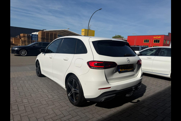 Mercedes-Benz B-Klasse 200 Business Solution Luxury | 1E EIGENAAR | 3/6/12MND GARANTIE | AUTOMAAT | LED | CRUISE | DAB | NAVI | CARPLAY | TREKHAAK |