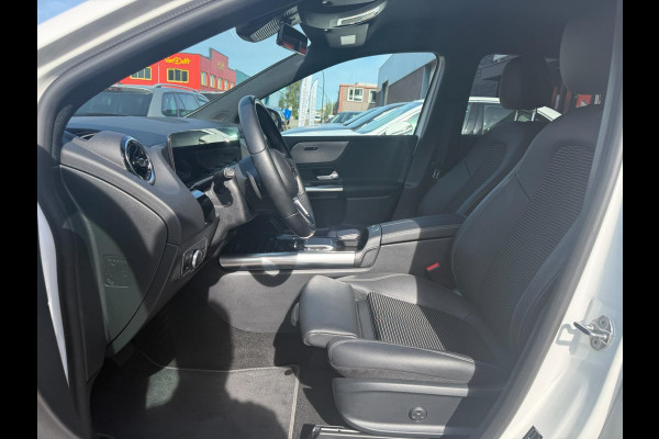 Mercedes-Benz B-Klasse 200 Business Solution Luxury | 1E EIGENAAR | 3/6/12MND GARANTIE | AUTOMAAT | LED | CRUISE | DAB | NAVI | CARPLAY | TREKHAAK |