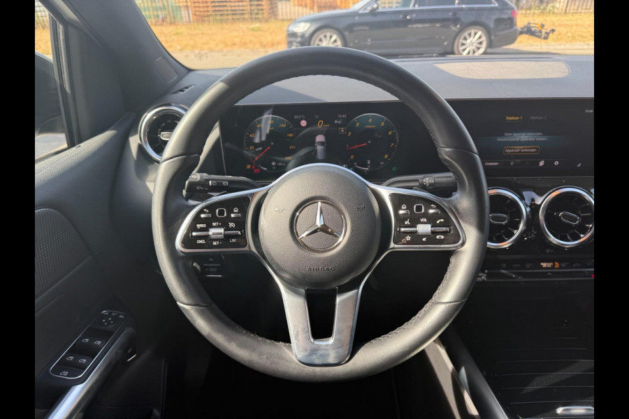 Mercedes-Benz B-Klasse 200 Business Solution Luxury | 1E EIGENAAR | 3/6/12MND GARANTIE | AUTOMAAT | LED | CRUISE | DAB | NAVI | CARPLAY | TREKHAAK |