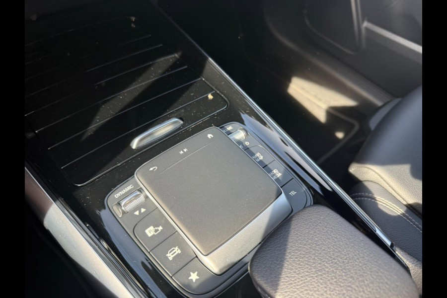 Mercedes-Benz B-Klasse 200 Business Solution Luxury | 1E EIGENAAR | 3/6/12MND GARANTIE | AUTOMAAT | LED | CRUISE | DAB | NAVI | CARPLAY | TREKHAAK |