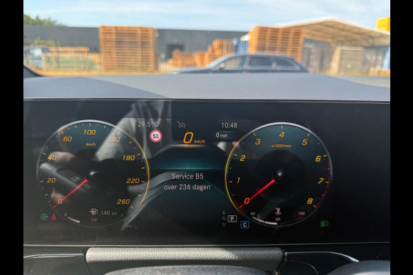 Mercedes-Benz B-Klasse 200 Business Solution Luxury | 1E EIGENAAR | 3/6/12MND GARANTIE | AUTOMAAT | LED | CRUISE | DAB | NAVI | CARPLAY | TREKHAAK |