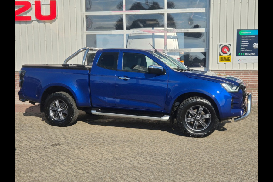 Isuzu D-max 165 Pk Extended Cab LSX Automaat 3500 Kg Trekvermogen 4WD 4x4