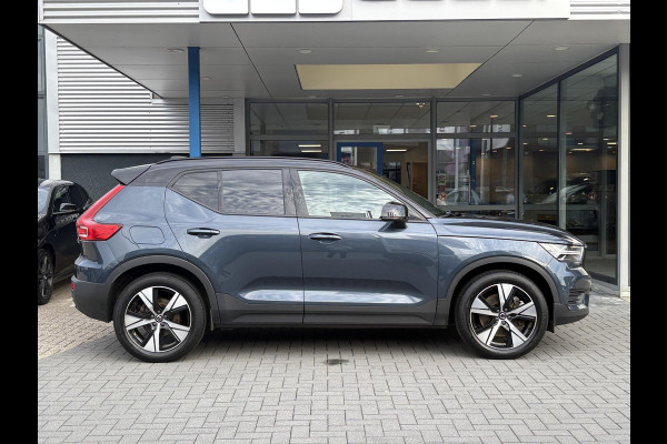 Volvo XC40 1.5 T4 Recharge R-Design 211 PK | Stoelverwarming | Dealeronderhouden | Camera |
