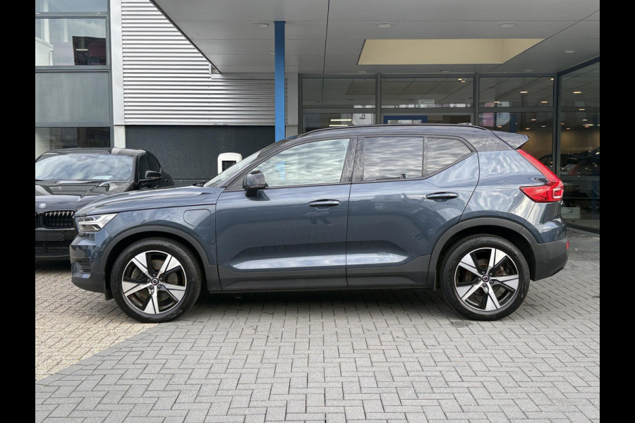 Volvo XC40 1.5 T4 Recharge R-Design 211 PK | Stoelverwarming | Dealeronderhouden | Camera |