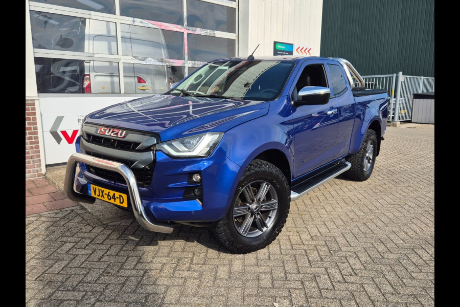 Isuzu D-max 165 Pk Extended Cab LSX Automaat 3500 Kg Trekvermogen 4WD 4x4