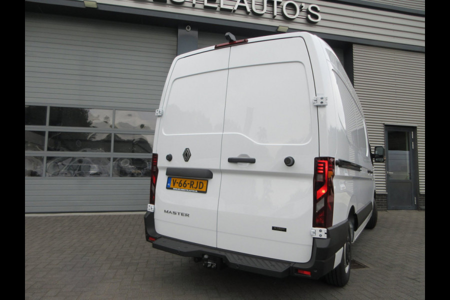 Renault Master E-Tech T35 L2H2, Extra Long Range 87 kWh, Camera, Apple Carplay, Android.