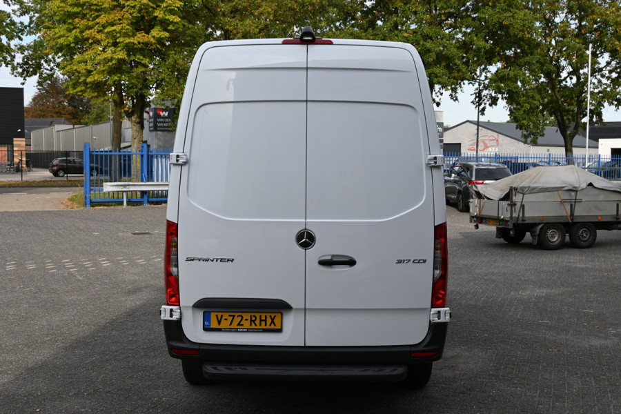 Mercedes-Benz Sprinter 317 CDI L2H2 Pro LED, Geveerde stoel, Navigatie met camera