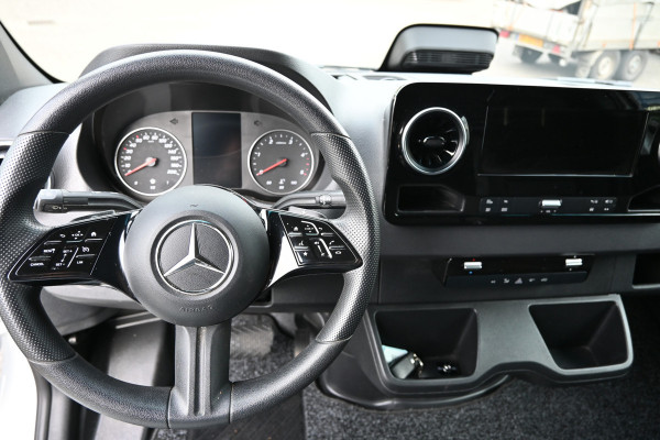 Mercedes-Benz Sprinter 317 CDI L2H2 Pro LED, Geveerde stoel, Navigatie met camera