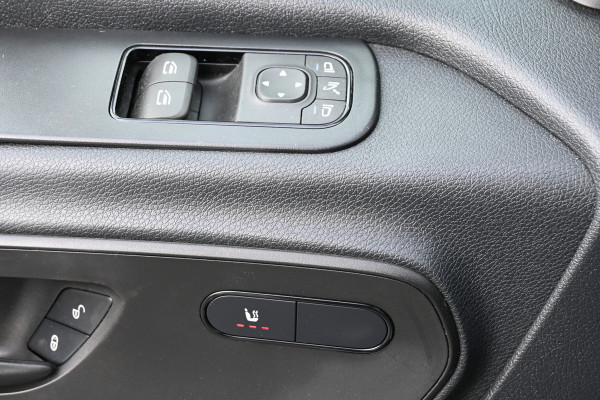 Mercedes-Benz Sprinter 317 CDI L2H2 Pro LED, Geveerde stoel, Navigatie met camera