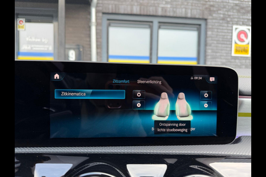 Mercedes-Benz A-Klasse 250 Premium Plus | 2E EIGENAAR | 3/6/12MND GARANTIE | LED | SFEER | BURMESTER | PANO | CRUISE | NAVI | MEMORY |