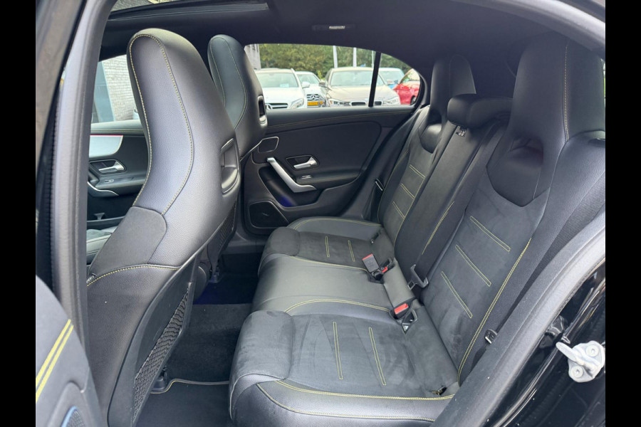 Mercedes-Benz A-Klasse 250 Premium Plus | 2E EIGENAAR | 3/6/12MND GARANTIE | LED | SFEER | BURMESTER | PANO | CRUISE | NAVI | MEMORY |