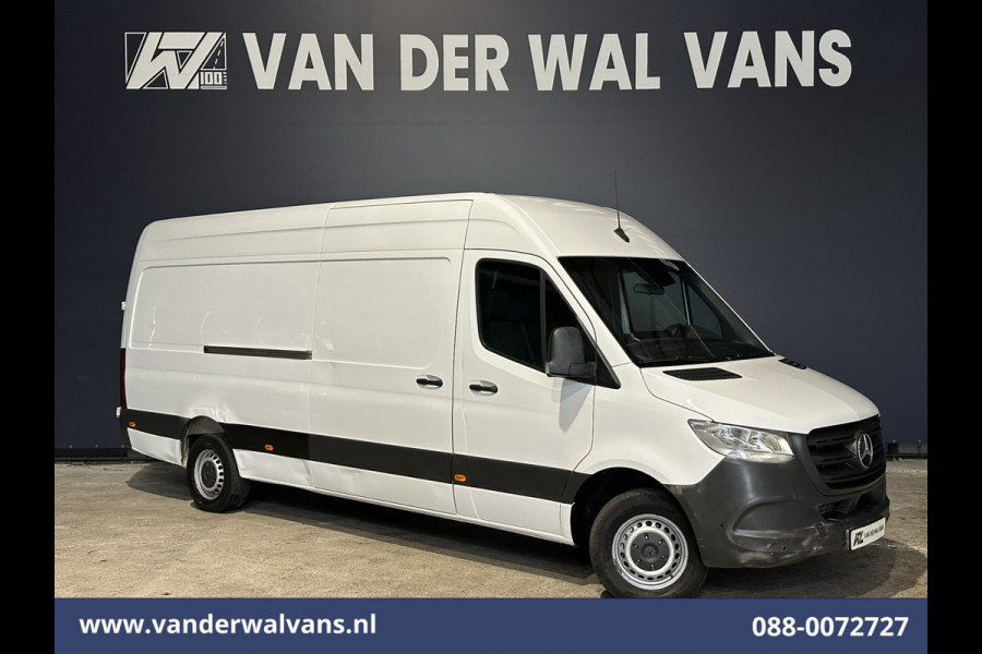 Mercedes-Benz Sprinter 317 CDI 170pk L3H2 Euro6 Airco | Camera | Navigatie | Apple Carplay | Trekhaak | Stoelverwarming Android Auto, Parkeersensoren, Bijrijdersbank