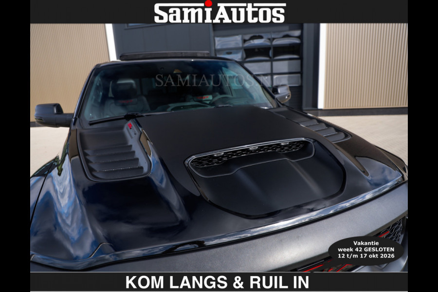 Dodge Ram TRX HELLCAT | 6.2 V8 712PK SUPERCHARGER | € 129.50 excl | RODE STIKSELS | FULLY LOADED | CARBON | CREW CAB | DUBBELE CABINE | 5 PERSOONS | De specialist in Amerikaanse pick‑ups in Nederland en Europa.