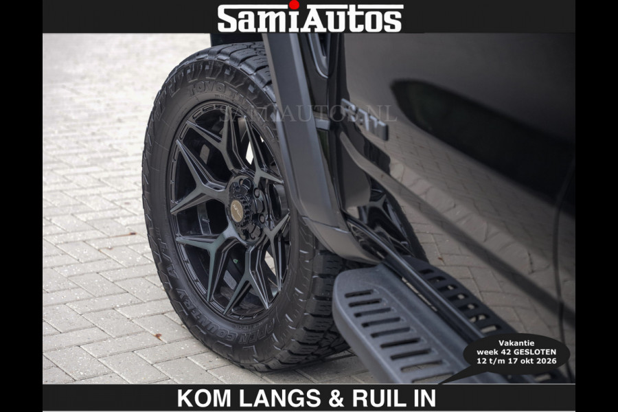 Dodge Ram TRX HELLCAT | 6.2 V8 712PK SUPERCHARGER | € 129.50 excl | RODE STIKSELS | FULLY LOADED | CARBON | CREW CAB | DUBBELE CABINE | 5 PERSOONS | De specialist in Amerikaanse pick‑ups in Nederland en Europa.