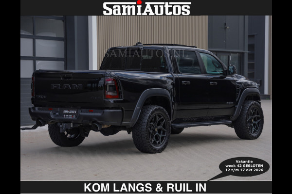 Dodge Ram TRX HELLCAT | 6.2 V8 712PK SUPERCHARGER | € 129.50 excl | RODE STIKSELS | FULLY LOADED | CARBON | CREW CAB | DUBBELE CABINE | 5 PERSOONS | De specialist in Amerikaanse pick‑ups in Nederland en Europa.