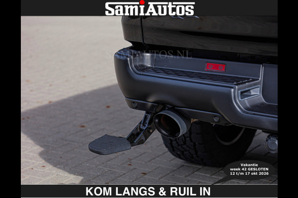 Dodge Ram TRX HELLCAT | 6.2 V8 712PK SUPERCHARGER | € 129.50 excl | RODE STIKSELS | FULLY LOADED | CARBON | CREW CAB | DUBBELE CABINE | 5 PERSOONS | De specialist in Amerikaanse pick‑ups in Nederland en Europa.