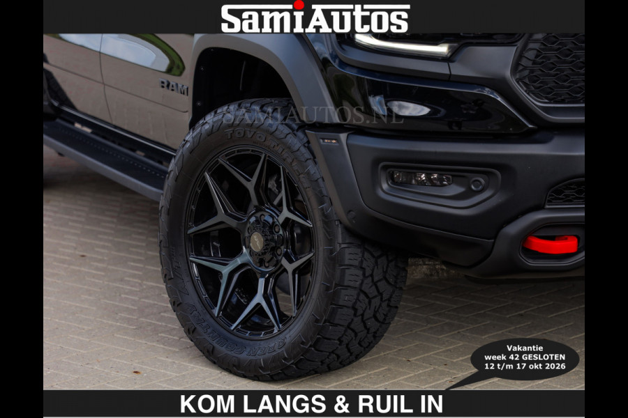 Dodge Ram TRX HELLCAT | 6.2 V8 712PK SUPERCHARGER | € 129.50 excl | RODE STIKSELS | FULLY LOADED | CARBON | CREW CAB | DUBBELE CABINE | 5 PERSOONS | De specialist in Amerikaanse pick‑ups in Nederland en Europa.