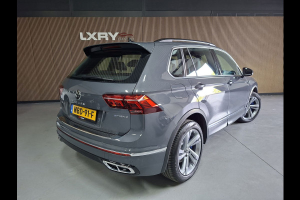 Volkswagen Tiguan 1.4 TSI eHybrid R-Line Business+ | Navi | IQ Light | Pano | Camera | Stoelverwarming |