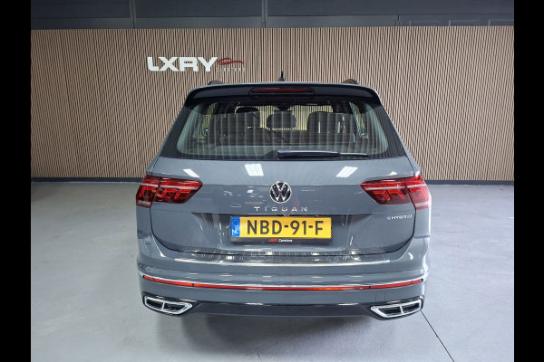 Volkswagen Tiguan 1.4 TSI eHybrid R-Line Business+ | Navi | IQ Light | Pano | Camera | Stoelverwarming |