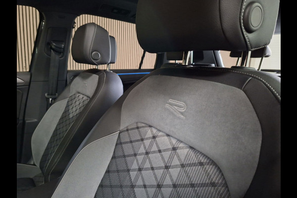 Volkswagen Tiguan 1.4 TSI eHybrid R-Line Business+ | Navi | IQ Light | Pano | Camera | Stoelverwarming |