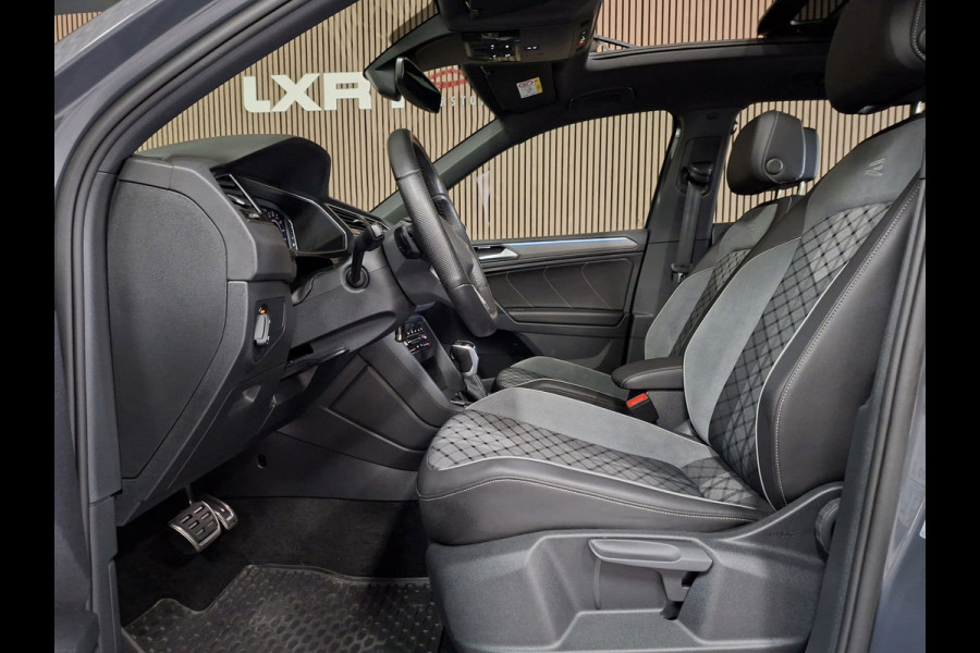 Volkswagen Tiguan 1.4 TSI eHybrid R-Line Business+ | Navi | IQ Light | Pano | Camera | Stoelverwarming |