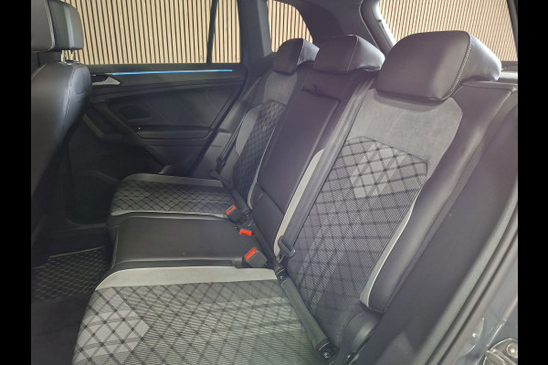 Volkswagen Tiguan 1.4 TSI eHybrid R-Line Business+ | Navi | IQ Light | Pano | Camera | Stoelverwarming |