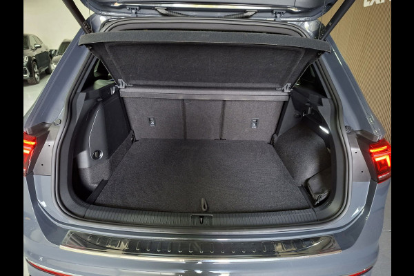 Volkswagen Tiguan 1.4 TSI eHybrid R-Line Business+ | Navi | IQ Light | Pano | Camera | Stoelverwarming |
