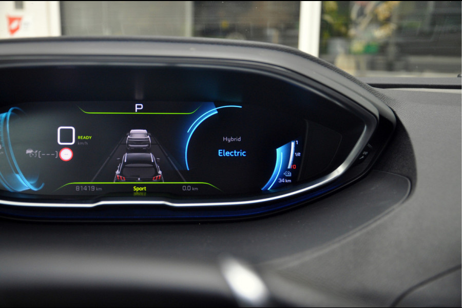 Peugeot 3008 1.6 HYbrid 225 GT | SoH 100% | Focal | Black Pack |
