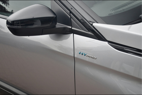 Peugeot 3008 1.6 HYbrid 225 GT | SoH 100% | Focal | Black Pack |