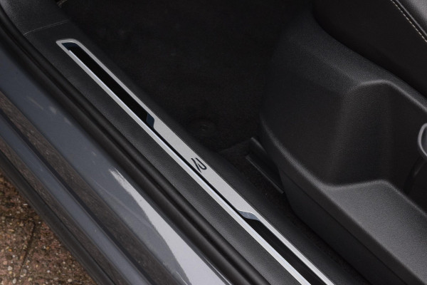 Volkswagen Tiguan 1.4 TSI eHybrid 245pk R-Line|20"|BlackStyle|Trekhk