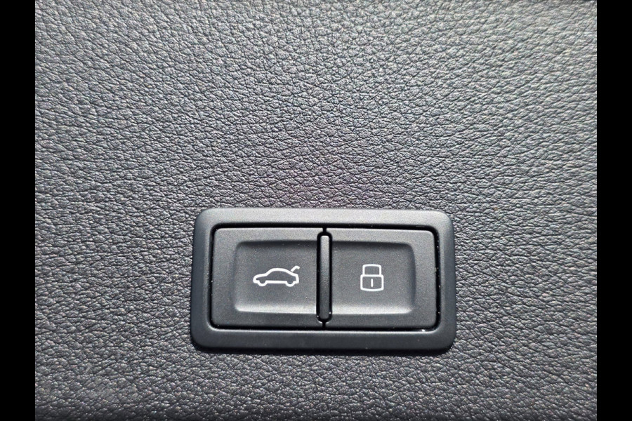 Audi e-tron 55 quattro S edition 95 kWh | TREKHAAK | 93% SOH | NAP | HUD | 360 CAMERA | ACC