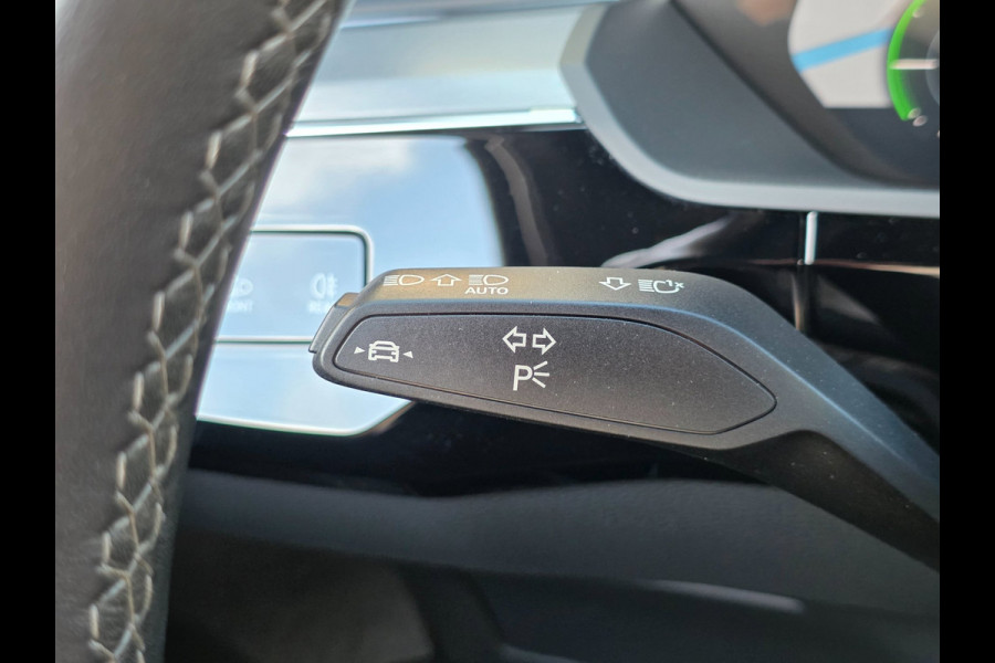 Audi e-tron 55 quattro S edition 95 kWh | TREKHAAK | 93% SOH | NAP | HUD | 360 CAMERA | ACC