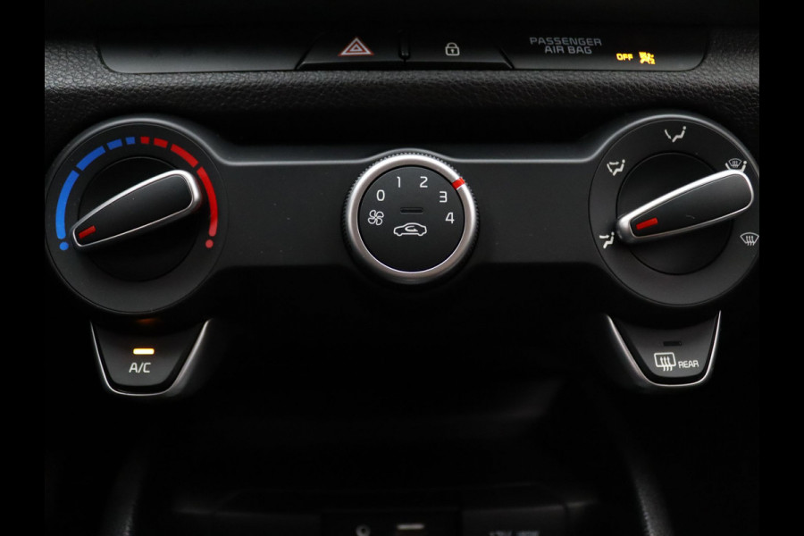 Kia Stonic 100pk T-GDi DynamicLine Apple Carplay/Android Auto | Airco
