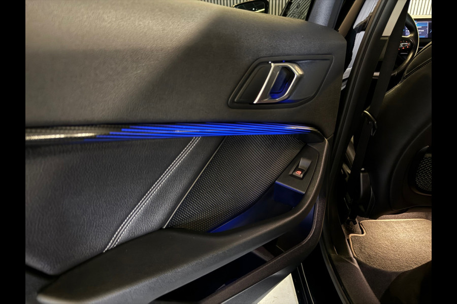 BMW 1-serie 118i Executive Edition |Digtale Dash|Automaat|Apple Carplay|Keyless|Camera