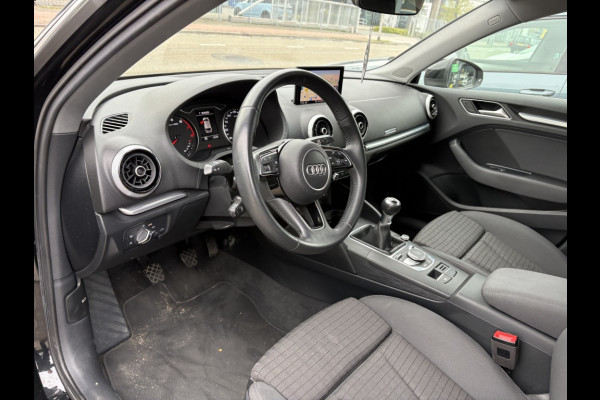Audi A3 Sportback 30 TFSI Pro Line