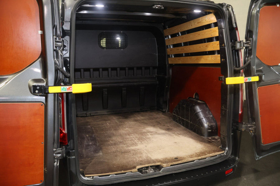 Ford Transit Custom 2.0 TDCI L2 H1 DC 185pk Automaat