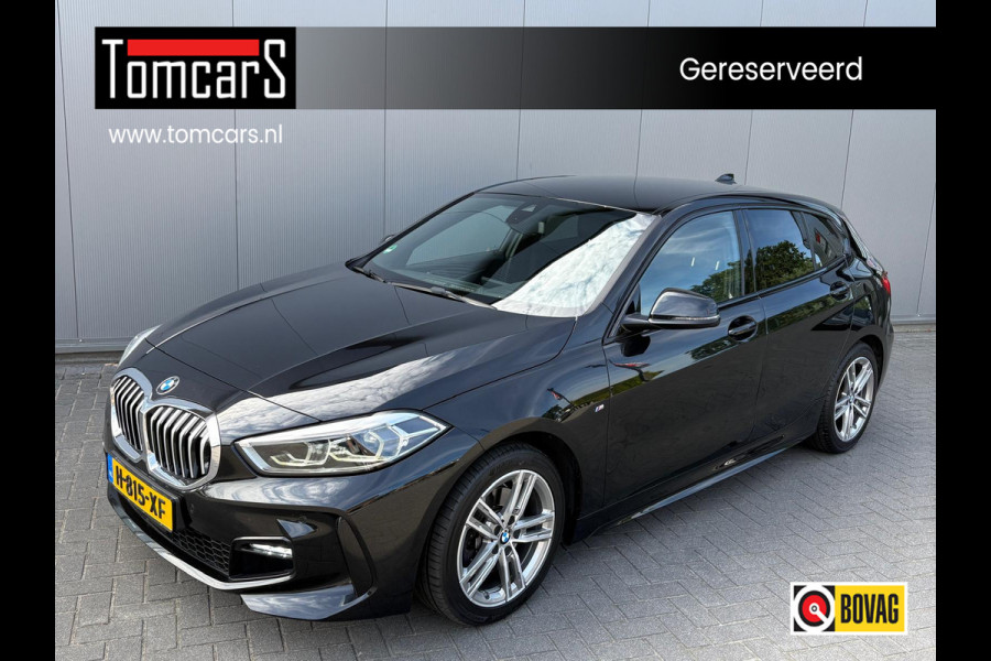 BMW 1-serie 118i 140PK Automaat Executive Edition M-Sport Sportstoelen/Parkeerhulp/Navigatie/Cruise-control