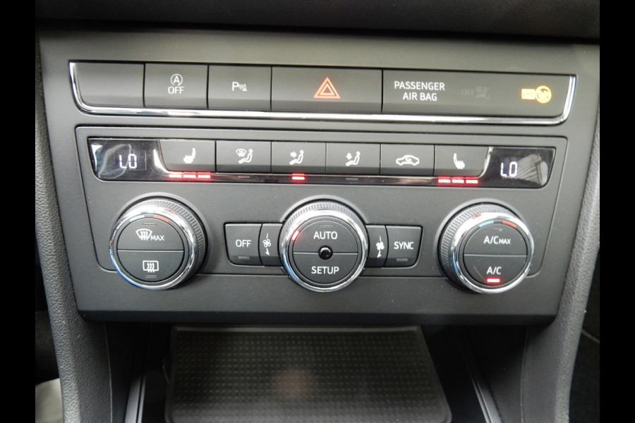 Seat Leon ST 1.0 EcoTSI STYLE*PANODAK*NAVI*CR CONTR*TREKH*