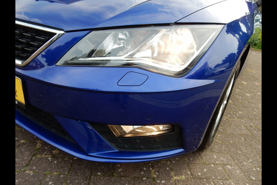 Seat Leon ST 1.0 EcoTSI STYLE*PANODAK*NAVI*CR CONTR*TREKH*