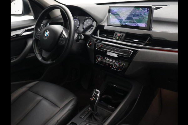 BMW X1 SDRIVE 18D AUT. + PANORAMA | HARMAN/KARDON | LEDER | STOELVERWARMING