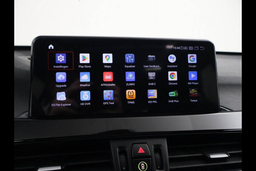 BMW X1 SDRIVE 18D AUT. + PANORAMA | HARMAN/KARDON | LEDER | STOELVERWARMING