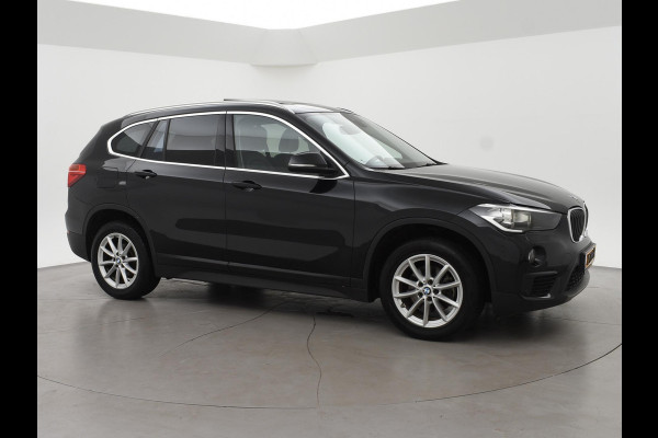 BMW X1 SDRIVE 18D AUT. + PANORAMA | HARMAN/KARDON | LEDER | STOELVERWARMING
