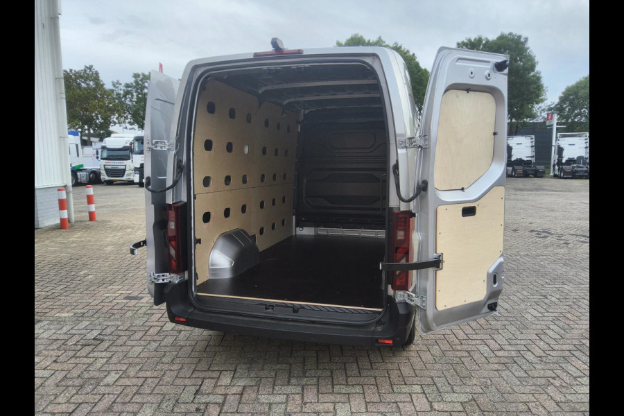 Renault Master 170.35 L2H2 - V-22-LKG - GESLOTEN GRIJS METALLIC - EURO 6 - BPM VRIJ!