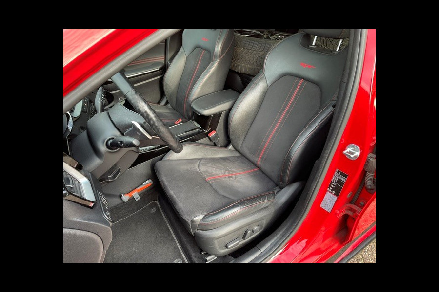 Kia ProCeed 1.6 T-GDI GT | Schuif/kanteldak | Leer | 2 sets velgen